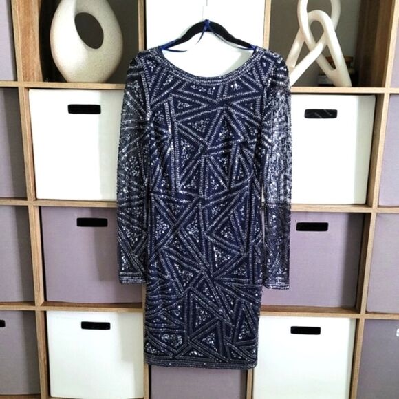 Aidan Mattox Elegant Formal Navy Sequin Dress Size 6 - Picture 3 of 15